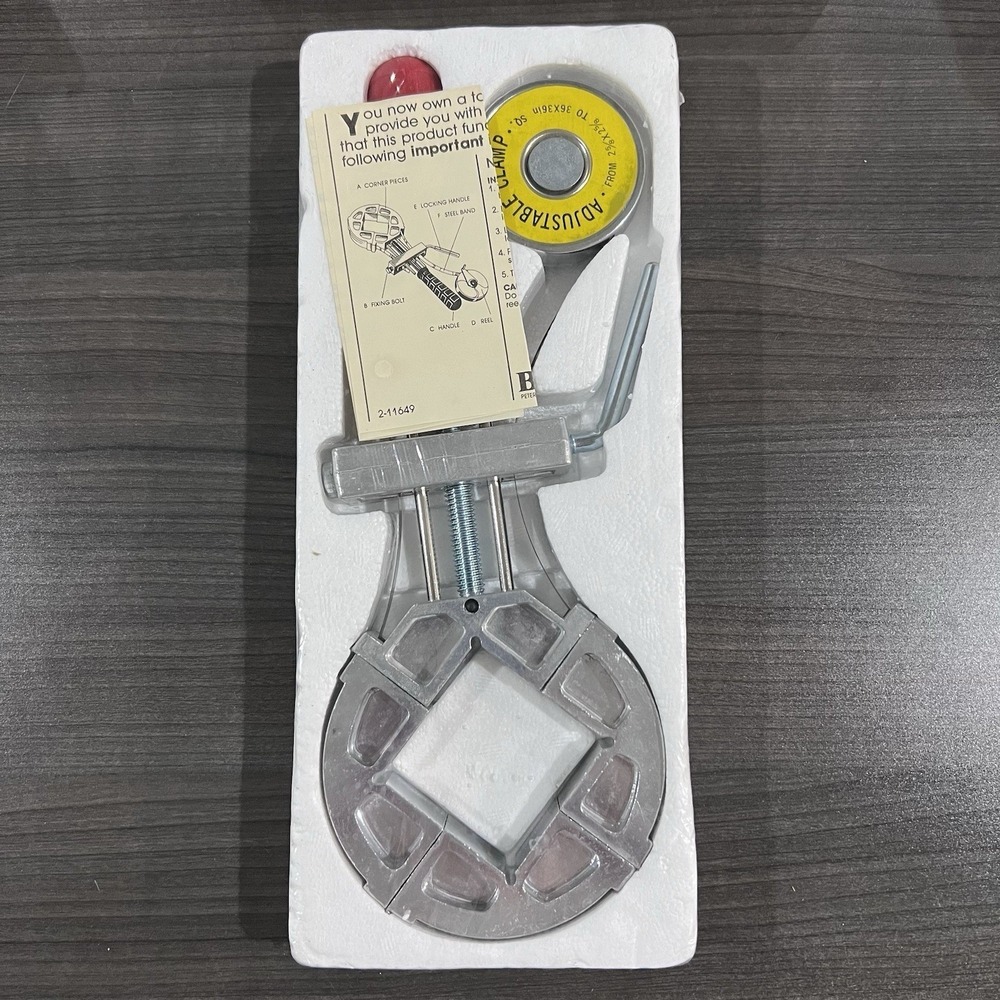 Merle Adjustable Corner Clamp - Picture 4 of 5
